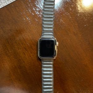 Apple Watch Series 6 40 MM. Great condition!